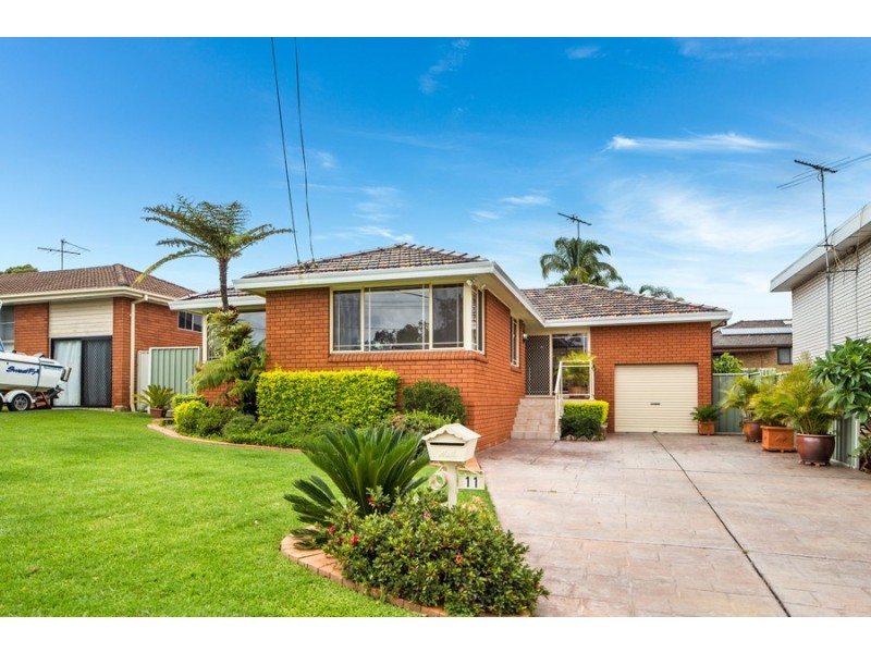 11 Hinkler Avenue, Condell Park NSW 2200