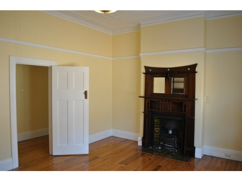 32 Barton Avenue, Haberfield NSW 2045