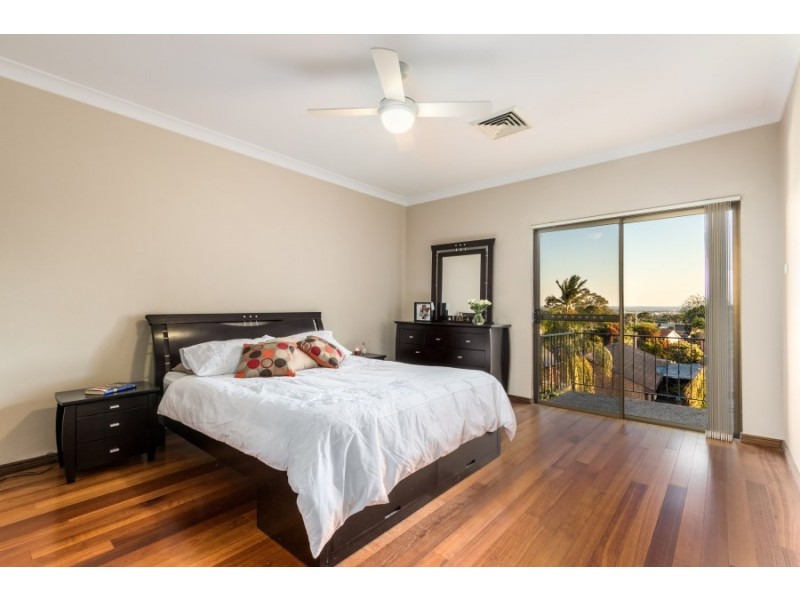 66 Sturt Avenue, Georges Hall NSW 2198