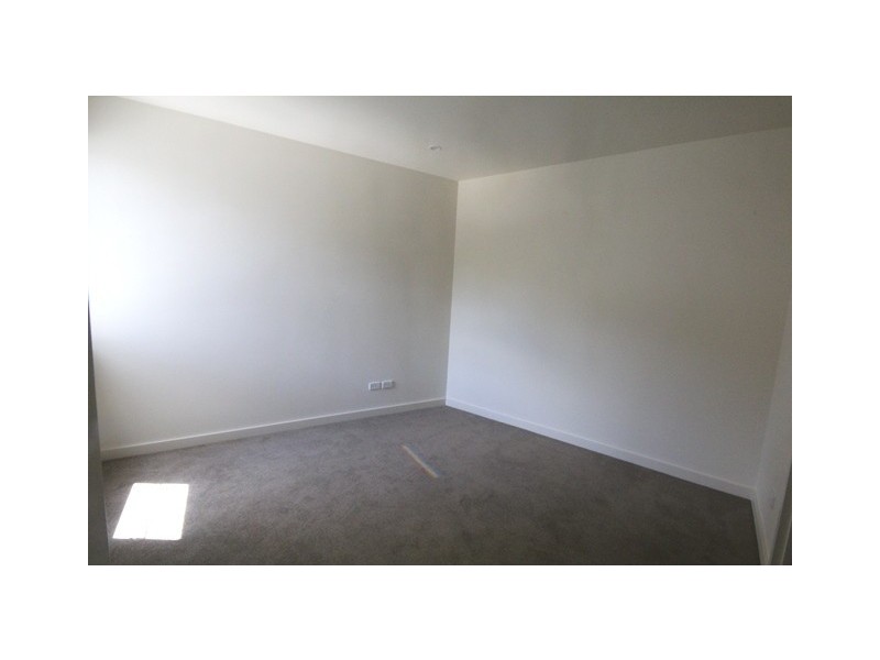 204B/2 Rowe Drive, Potts Hill NSW 2143