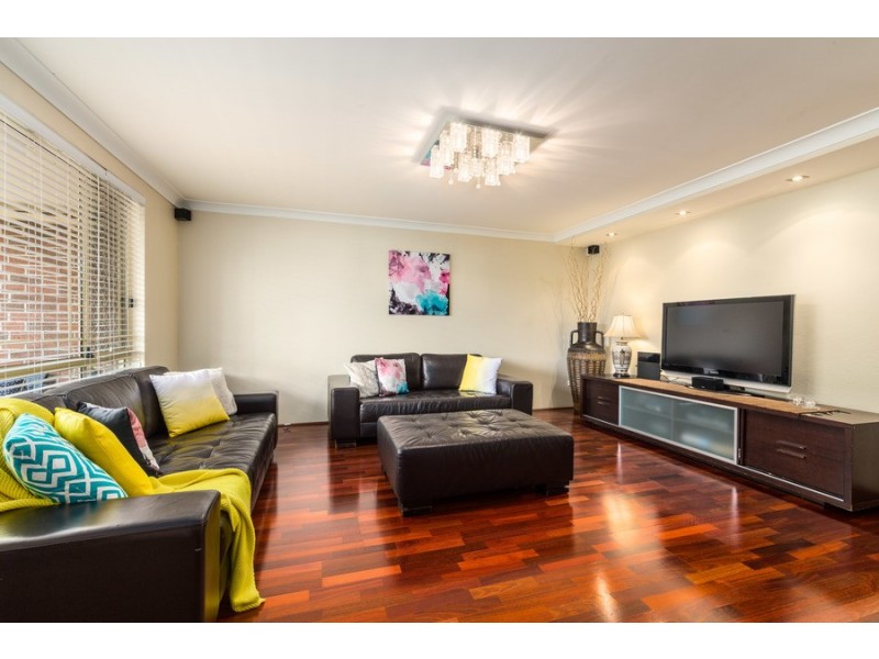 8/36-38 Chertsey Avenue, Bankstown NSW 2200