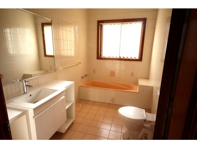 20B Markey Street, Guildford NSW 2161