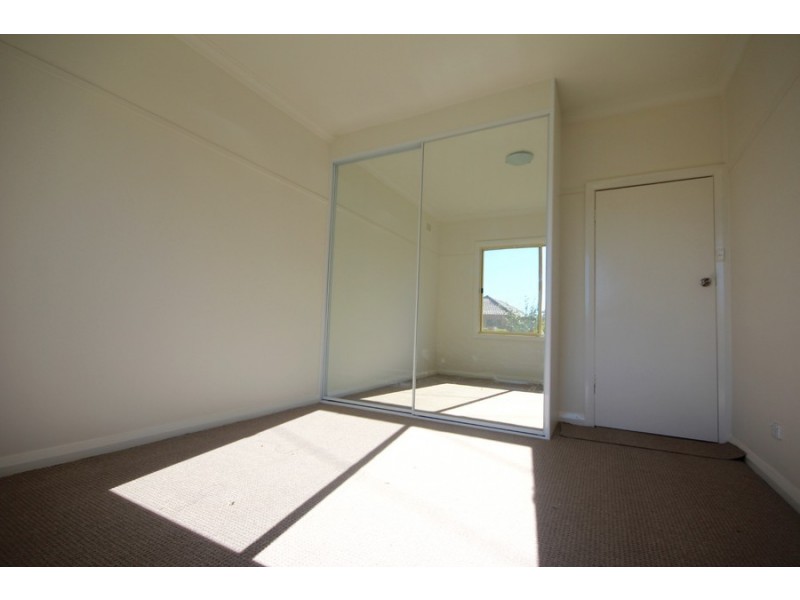 5 Wilbur Street, Greenacre NSW 2190