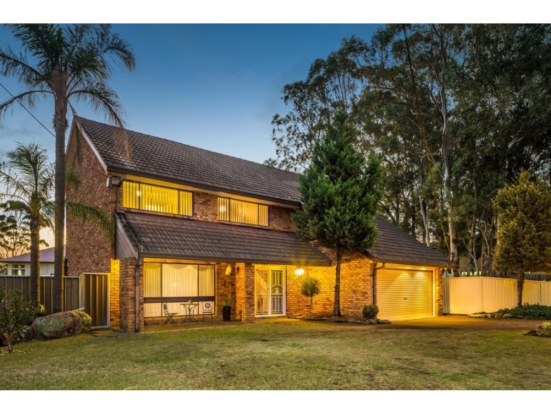 13 Hishion Place, Georges Hall NSW 2198