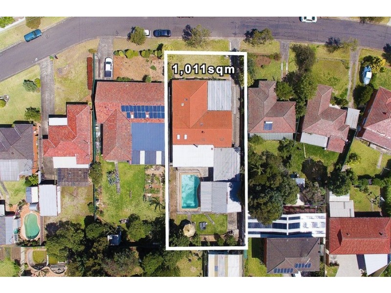 7 Suva Crescent, Greenacre NSW 2190