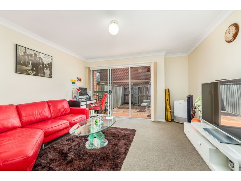 9/2 Station Avenue, Concord West NSW 2138