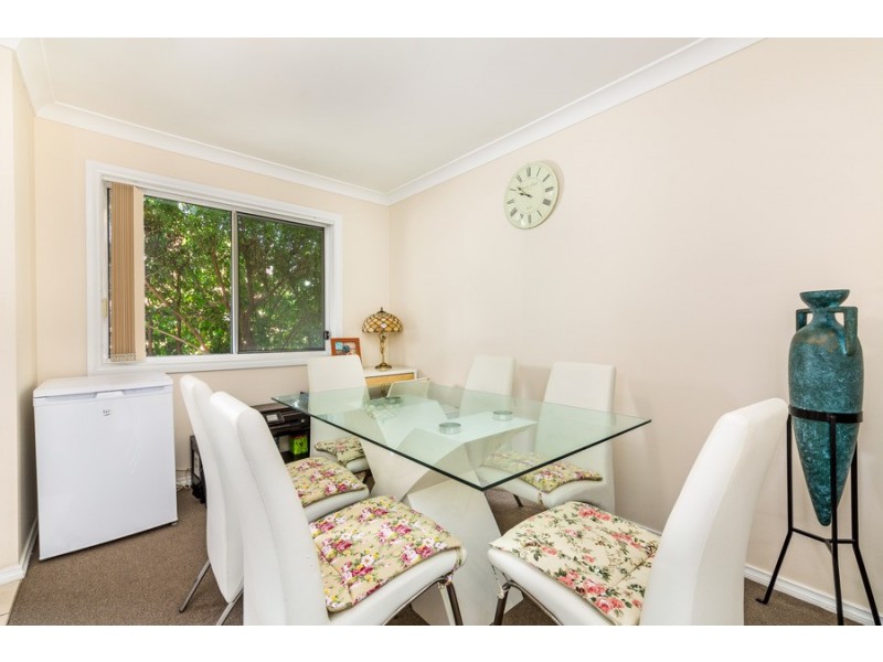 9/2 Station Avenue, Concord West NSW 2138