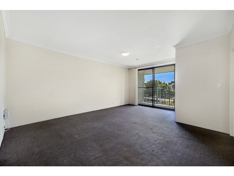 15/7 Burlington Road, Homebush NSW 2140
