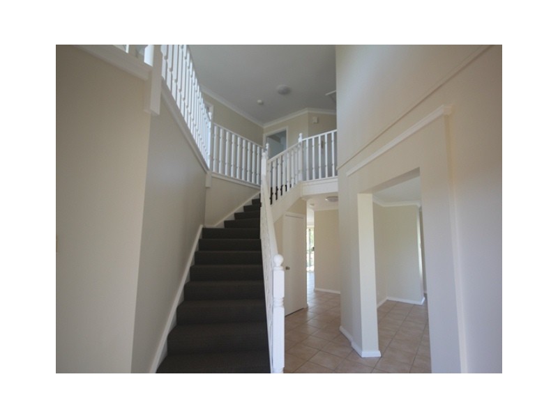 12 Swan Circuit, Green Valley NSW 2168