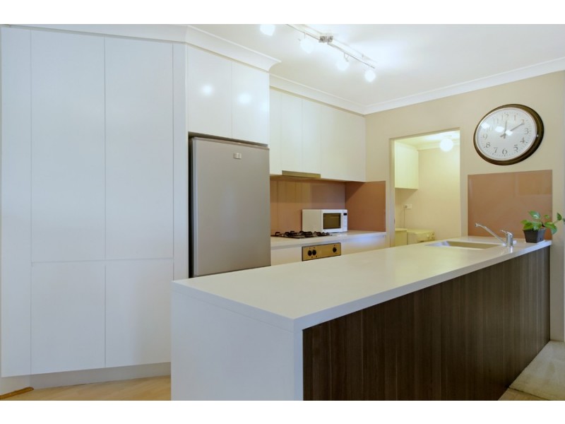 16/5-9 Marlene Crescent, Greenacre NSW 2190