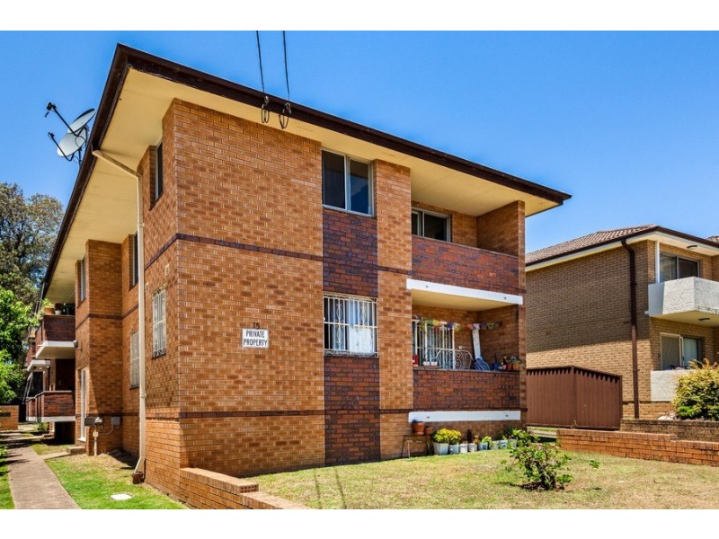 2/15 Gibbons Street, Auburn NSW 2144