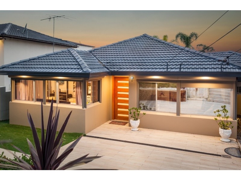 7 Hazel Street, Georges Hall NSW 2198