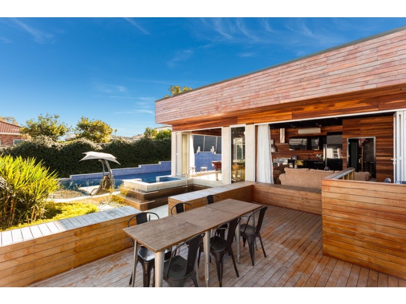 7 Konrad Avenue, Greenacre NSW 2190