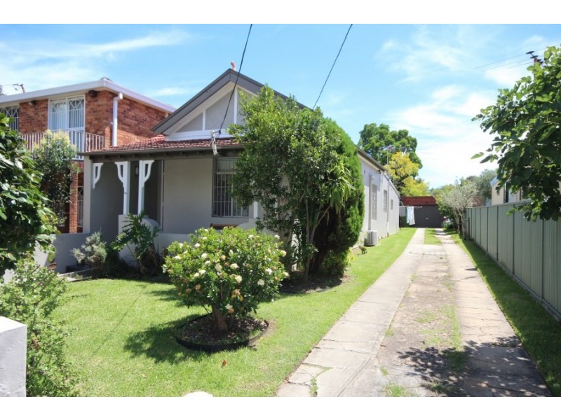 39 Anselm Street, Strathfield South NSW 2136