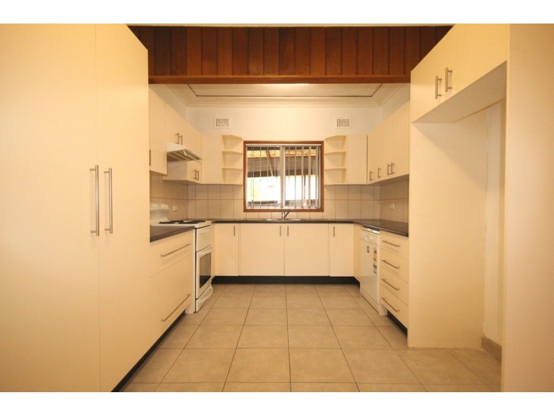 30 Hitter Avenue, Bass Hill NSW 2197