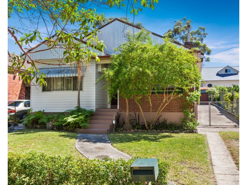 13 Clement Street, Strathfield South NSW 2136