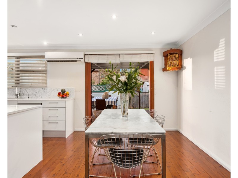 13 Universal Avenue, Georges Hall NSW 2198