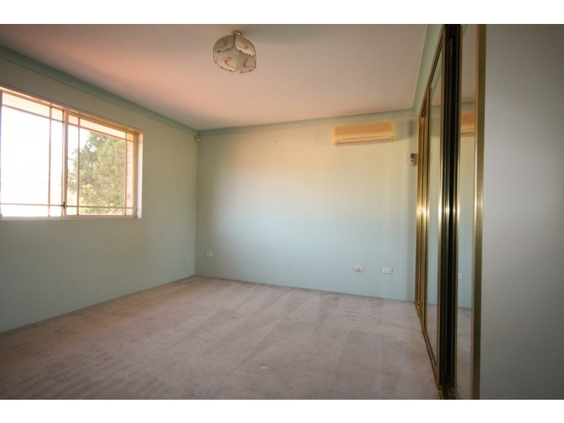 2/112-114 Dutton Street, Yagoona NSW 2199