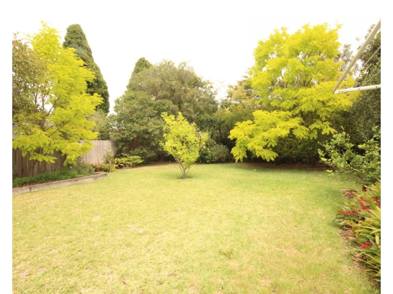 110 Hillcrest Avenue, Greenacre NSW 2190