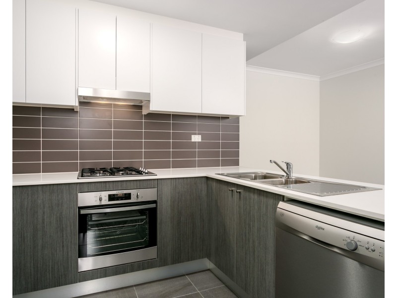 24/6-8 George Street, Warwick Farm NSW 2170