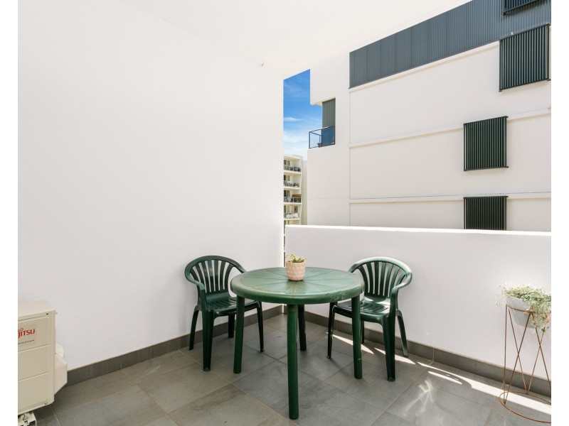 24/6-8 George Street, Warwick Farm NSW 2170