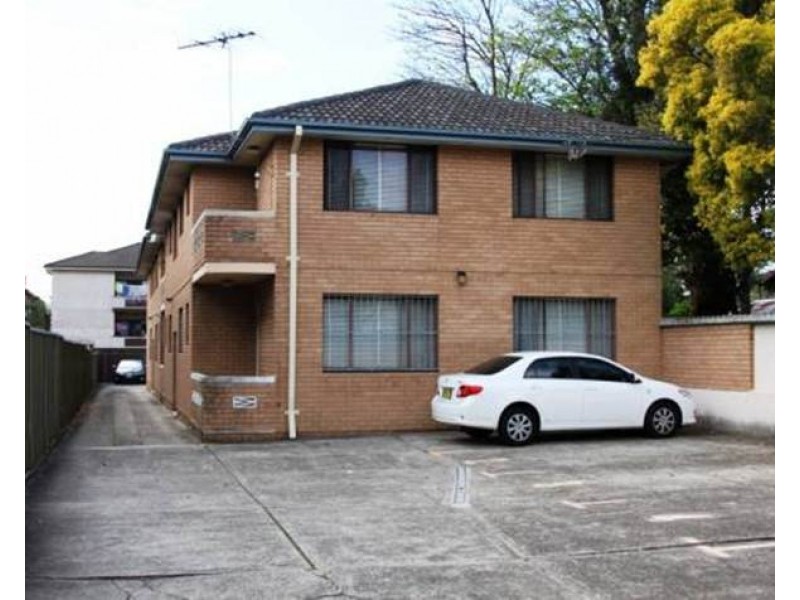 8/25 Sixth Avenue, Campsie NSW 2194