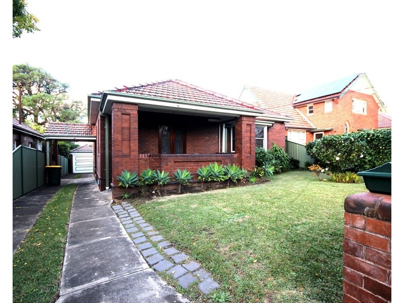 8 Willee Street, Strathfield NSW 2135