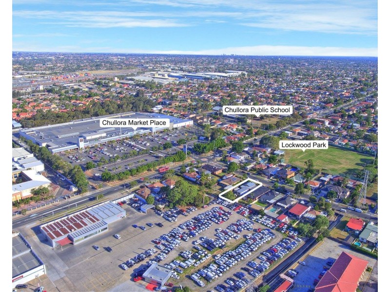 9 Como Road, Greenacre NSW 2190