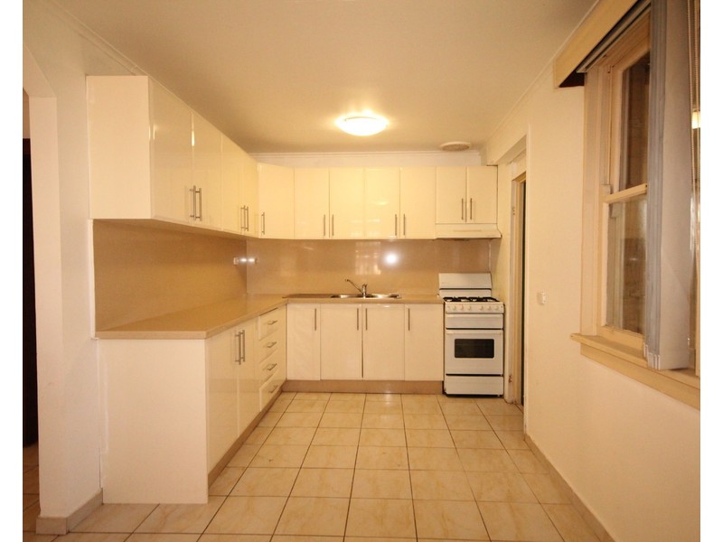 28 Insignia Street, Sadleir NSW 2168