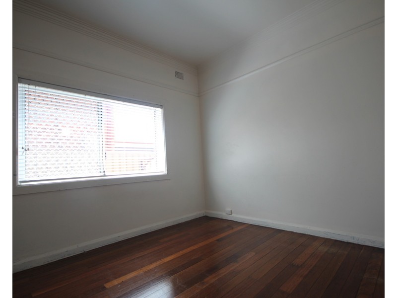 2/53 Thomas Street, Croydon NSW 2132