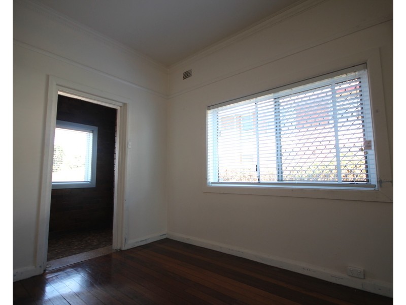 2/53 Thomas Street, Croydon NSW 2132