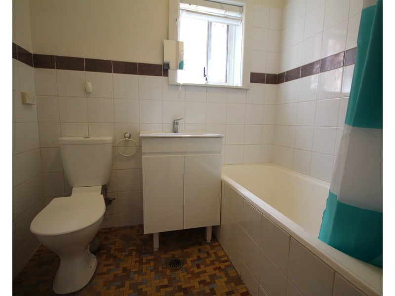 2/53 Thomas Street, Croydon NSW 2132