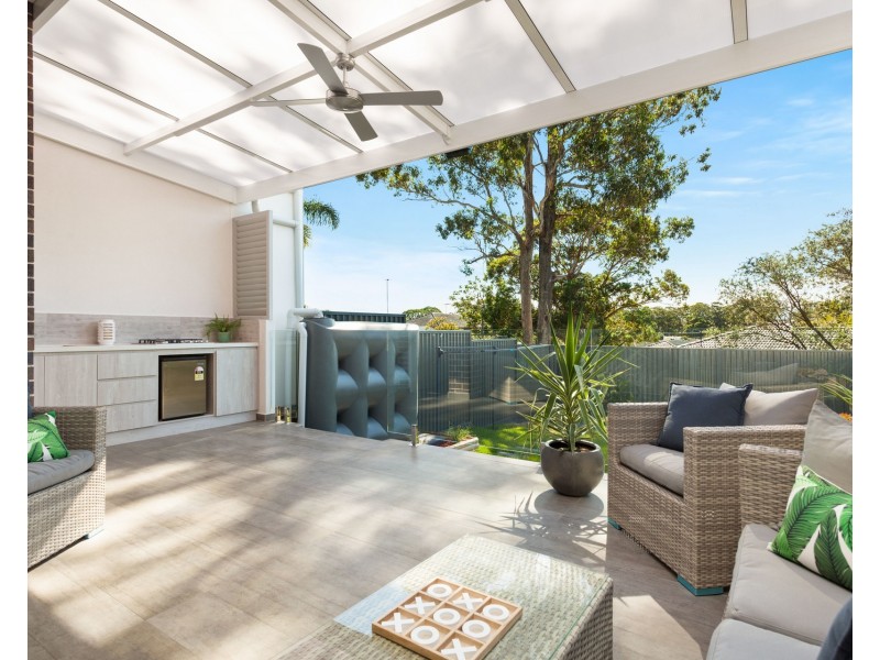 7A Cumberland Avenue, Georges Hall NSW 2198