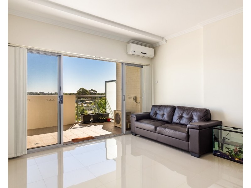 77/24 Lachlan Street, Liverpool NSW 2170