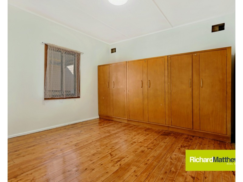 4 Fenwick Street, Yagoona NSW 2199