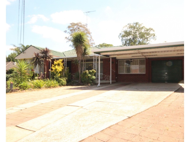 72 Wendy Avenue, Georges Hall NSW 2198