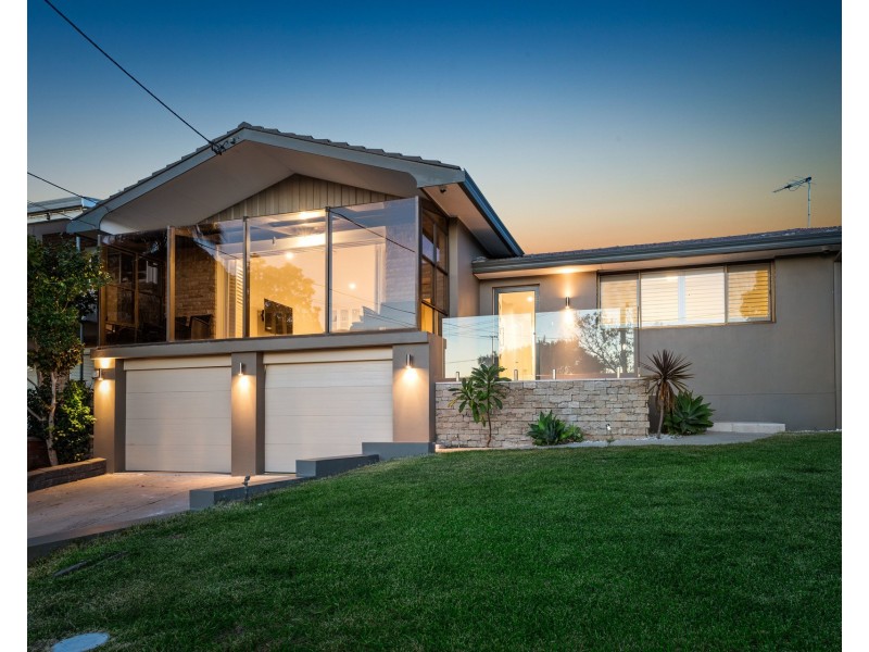 44 Donington Avenue, Georges Hall NSW 2198