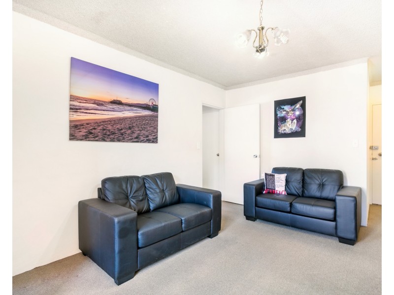 18/43-45 Chapel Street, Roselands NSW 2196