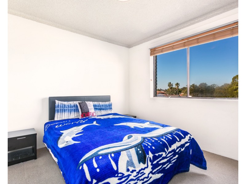 18/43-45 Chapel Street, Roselands NSW 2196