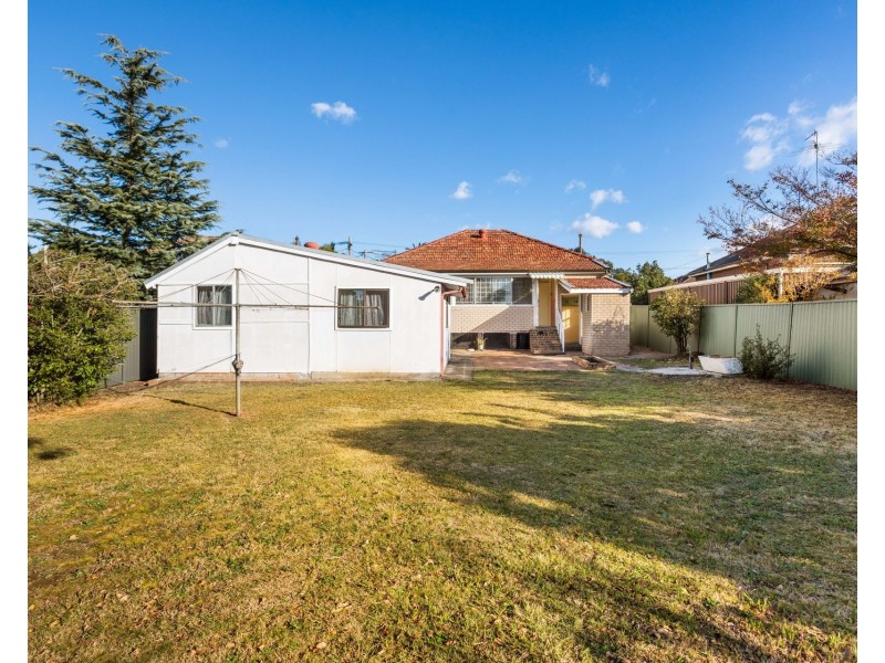 8 Birdsall Avenue, Condell Park NSW 2200