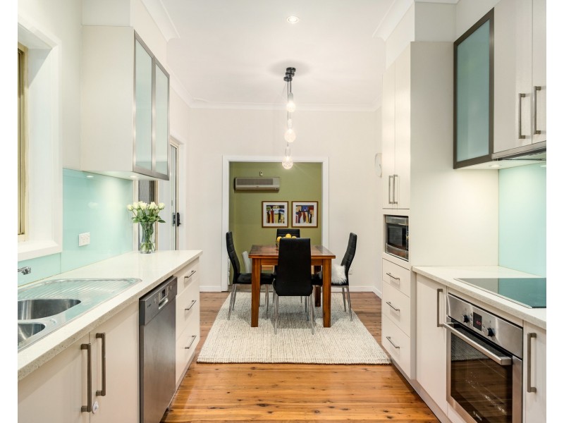 12 Ayres Crescent, Georges Hall NSW 2198