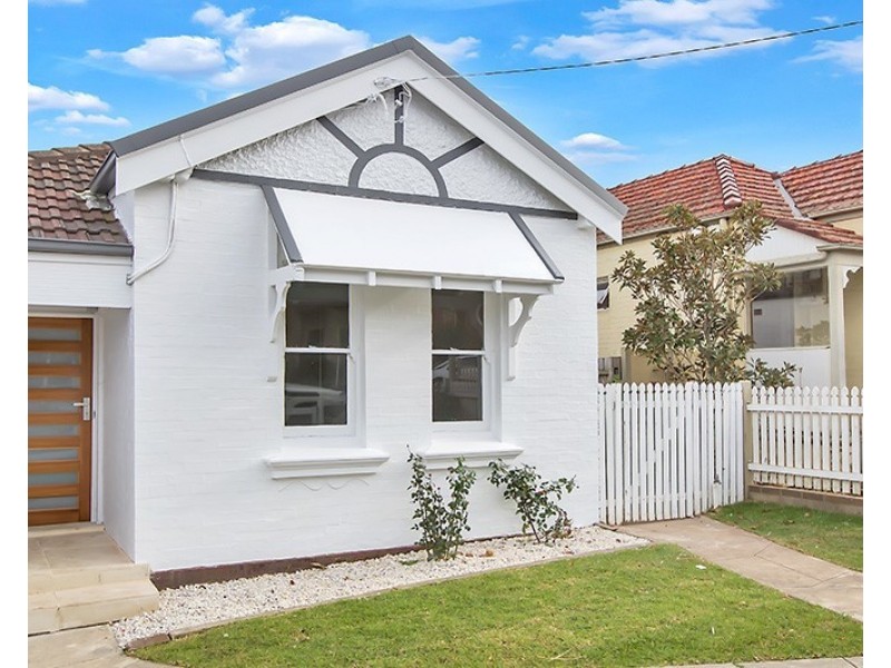 17 Carlyle Street, Enfield NSW 2136