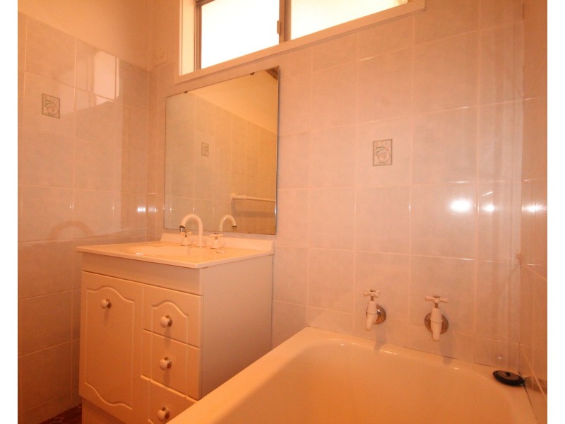 99 Oxford Avenue, Bankstown NSW 2200