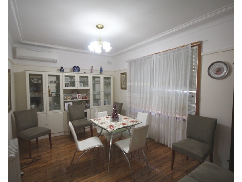 32 Cragg Street, Condell Park NSW 2200