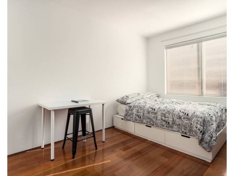 2/96 Victoria Street, Ashfield NSW 2131