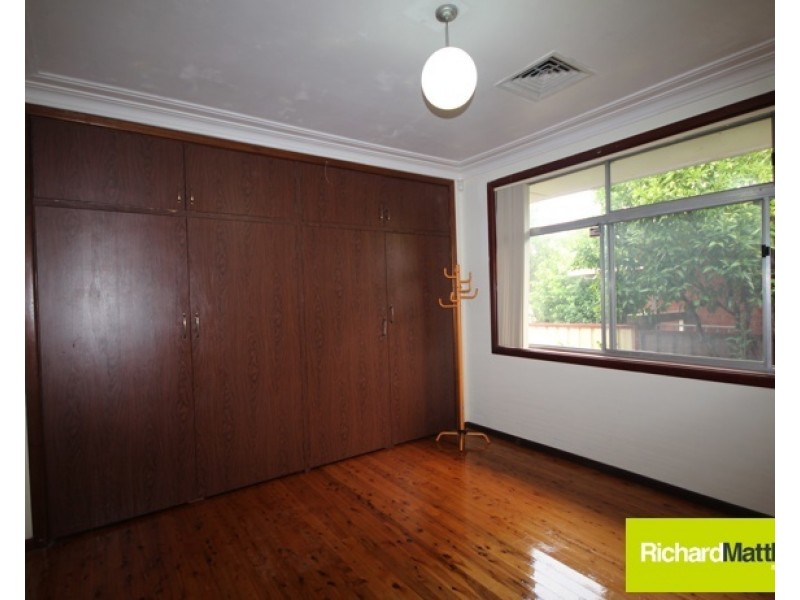 15 Denman Road, Georges Hall NSW 2198