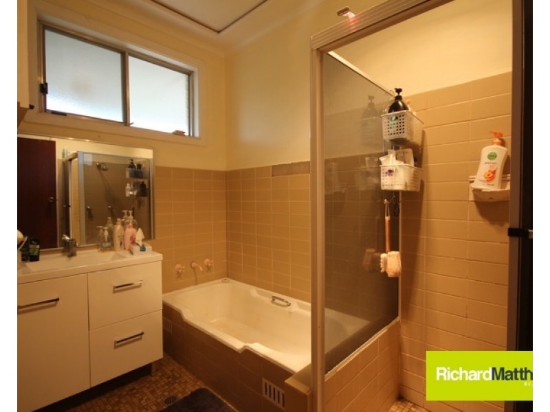 15 Denman Road, Georges Hall NSW 2198