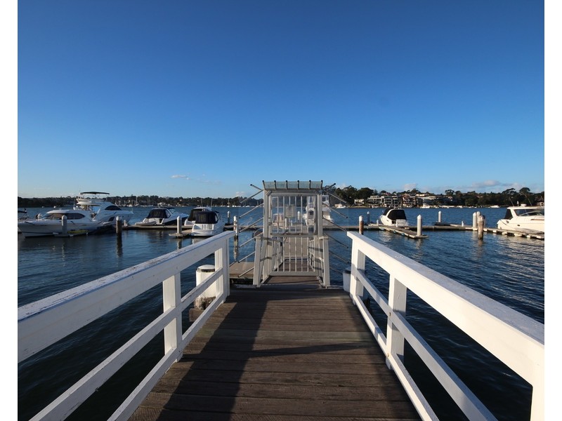 8 Rosemeadow Drive, Cabarita NSW 2137