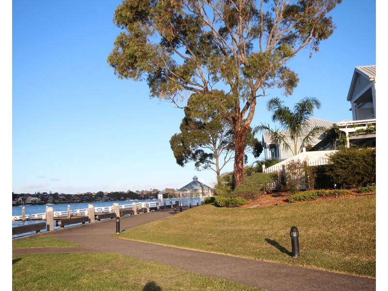 8 Rosemeadow Drive, Cabarita NSW 2137