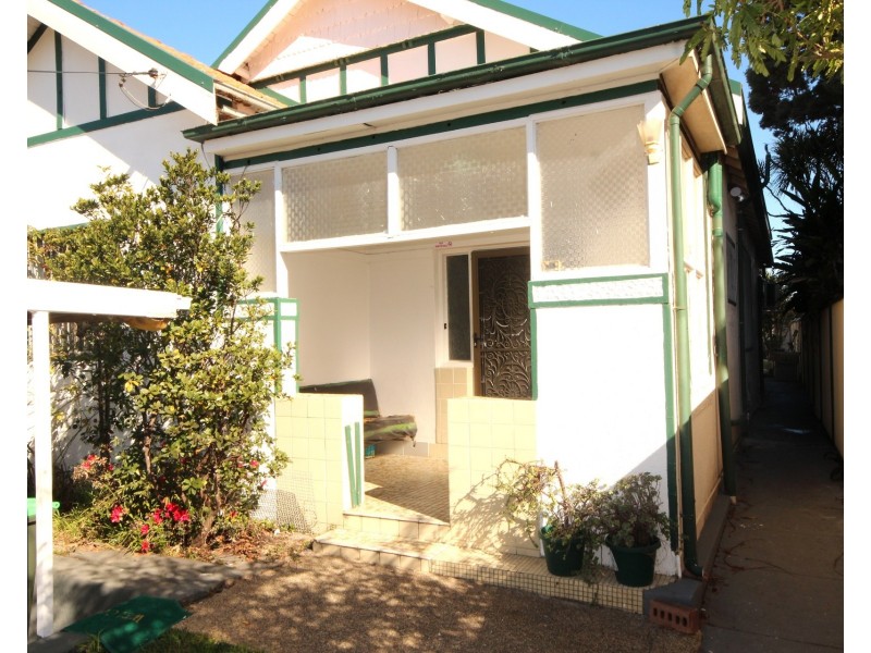 129 Croydon Street, Lakemba NSW 2195